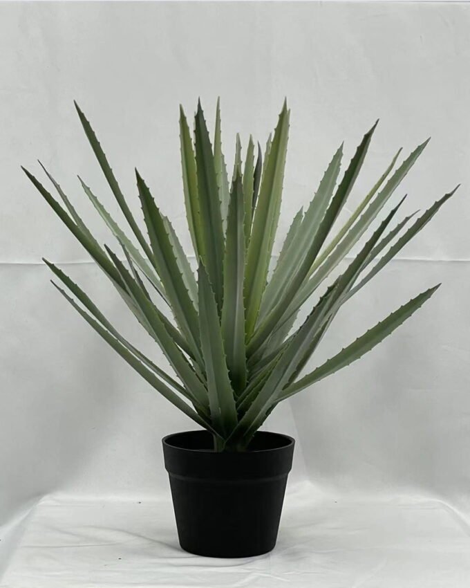 Artificial Tree 40cm Aloe in PP pot GS-41922074 Tree&Plant YeahFlower is one of Chinese leading OEM manufacturers and exporters , supplying the silk flowers, wholesale artificial trees