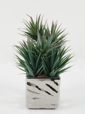 Artificial succulent 8*8*7cm Artificial succulent in ceramic pot GS-51722113 Succulent 3,000+ sqm showroom with thousands of artificial flowers, plants & trees ready for global sourcing.