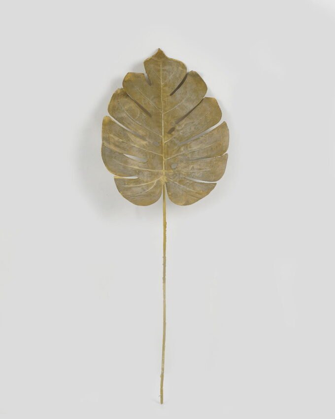 Artificial Plant Monstera single stem GS-43222004_4 Artificial Plant 26*72cm Monstera single stem GS-43222004 Leaves&Sprays&Foliages 3,000+ sqm showroom with thousands of artificial flowers, plants & trees ready for global sourcing.