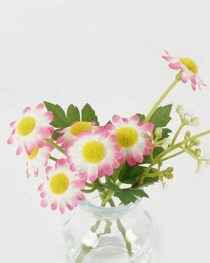 Artificial Flower 8*6*15cm Chamomile  in glass ware GS-16823029-R1 Potted Flowers&Plants YeahFlower is one of Chinese leading OEM manufacturers and exporters , supplying the silk flowers, wholesale artificial trees