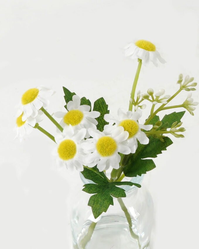 Artificial Flower 8*6*15cm Chamomile  in glass ware GS-16823029-W1 Potted Flowers&Plants YeahFlower is one of Chinese leading OEM manufacturers and exporters , supplying the silk flowers, wholesale artificial trees
