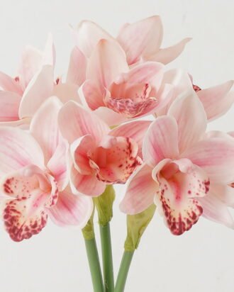 Artificial Flower 18*18*35cm Whelan * 3 GS-00523010-P2 Bouquet YeahFlower is one of Chinese leading OEM manufacturers and exporters , supplying the silk flowers, wholesale artificial trees