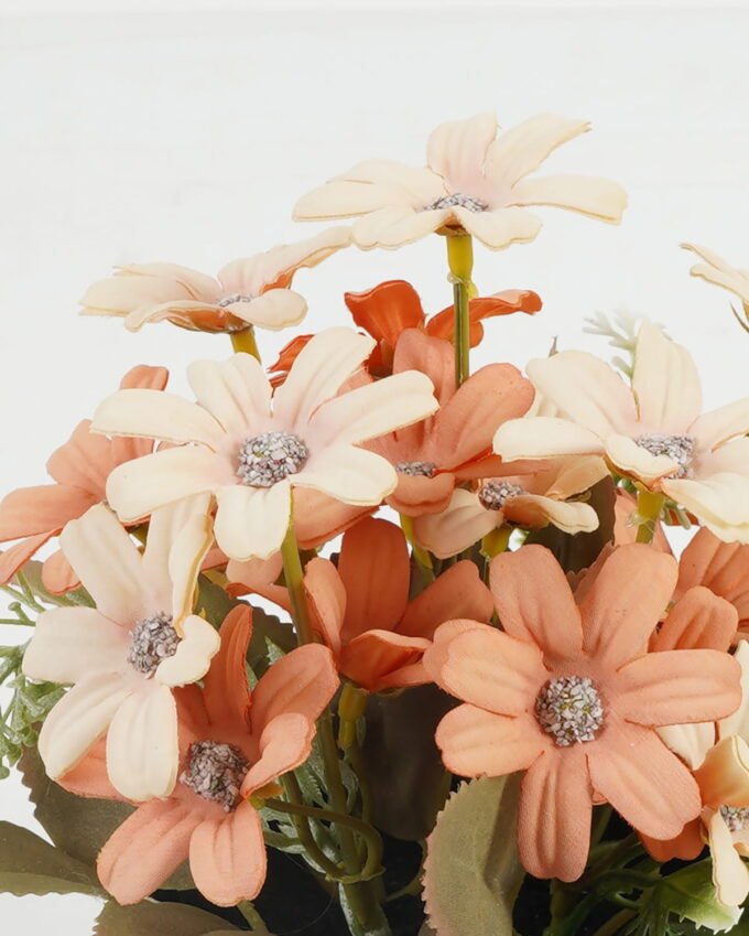 Artificial Flower 17*17*18cm Daisy in PP pot GS-03323045 Potted Flowers&Plants YeahFlower is one of Chinese leading OEM manufacturers and exporters , supplying the silk flowers, wholesale artificial trees