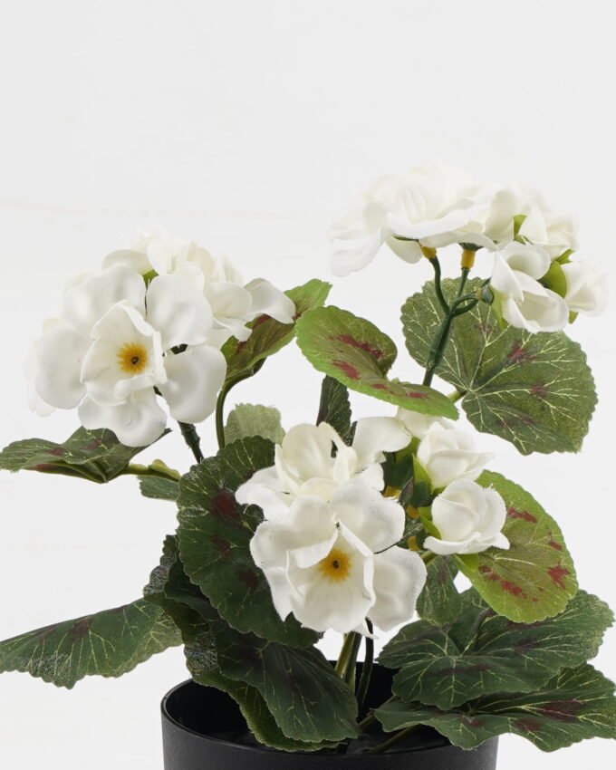 Artificial Flower 15*15*22cm Hydrangea in PP pot GS-03323010-W1 Potted Flowers&Plants YeahFlower is one of Chinese leading OEM manufacturers and exporters , supplying the silk flowers, wholesale artificial trees