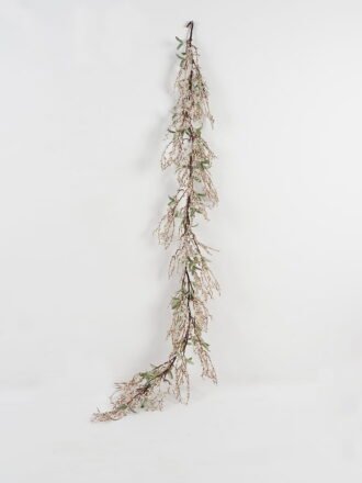Artificial Plant 50*50cm Fruit wreath GS-40723052 Christmas Item 3,000+ sqm showroom with thousands of artificial flowers, plants & trees ready for global sourcing.