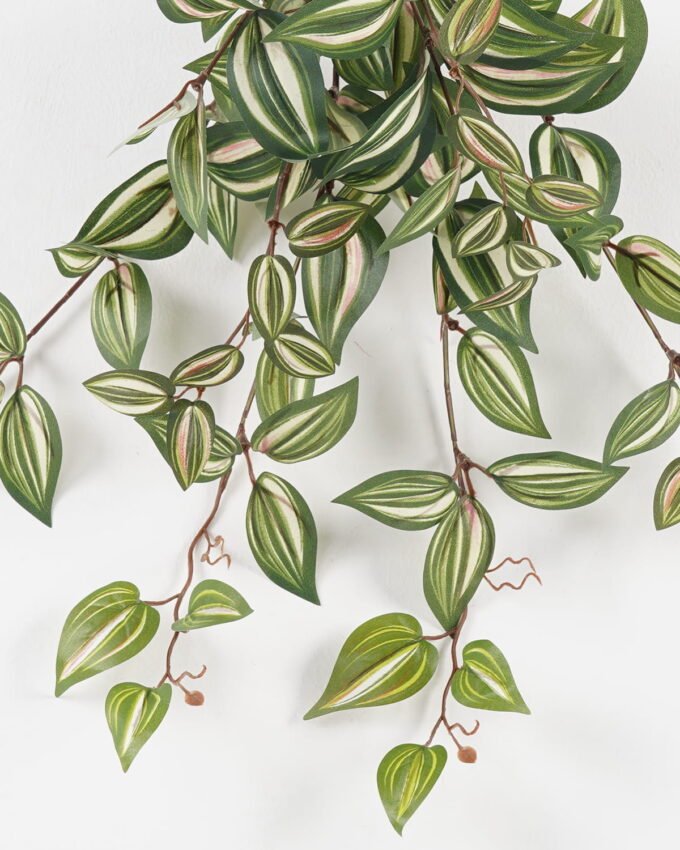 Artificial Plant 30*55cm Leaf *8 hanging/92 lvs GS-29823041 Leaves&Sprays&Foliages YeahFlower is one of Chinese leading OEM manufacturers and exporters , supplying the silk flowers, wholesale artificial trees