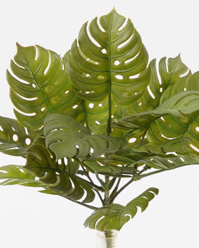Artificial Plant 17*17*26cm Monstera bush GS-29223001 Leaves&Sprays&Foliages YeahFlower is one of Chinese leading OEM manufacturers and exporters , supplying the silk flowers, wholesale artificial trees