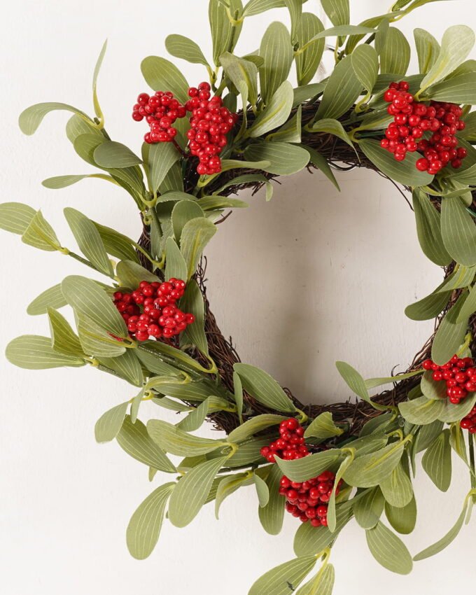 Artificial Branch fruit 40*40cm leaf&Red fruit wreath GS-54023060 2024Feb YeahFlower is one of Chinese leading OEM manufacturers and exporters , supplying the silk flowers, wholesale artificial trees