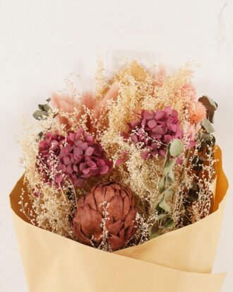 Dried Flowers BOUQUET DRY FLOWER CARMEN GS-56621070JJA-P1 2024Mar YeahFlower is one of Chinese leading OEM manufacturers and exporters , supplying the silk flowers, wholesale artificial trees