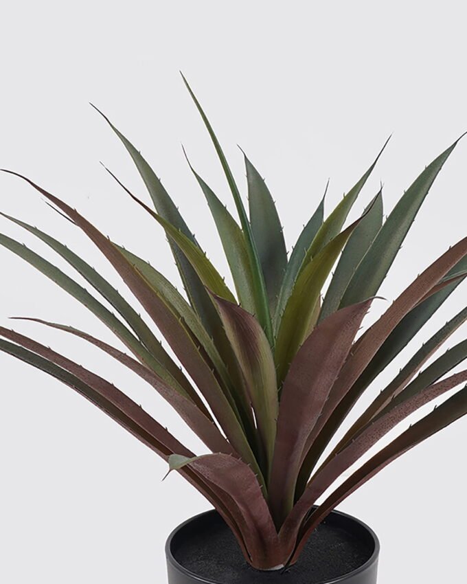 Artificial Table Plants 50X50X45cm Maguey in PP pot/28 LVS GS-59524051 2024Oct YeahFlower is one of Chinese leading OEM manufacturers and exporters , supplying the silk flowers, wholesale artificial trees