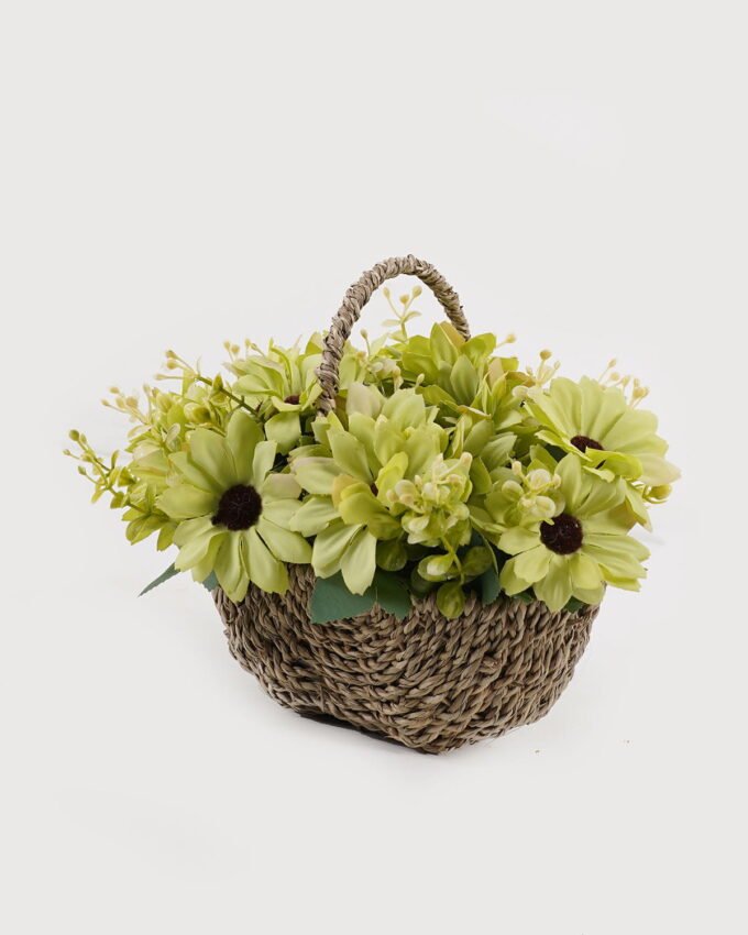 Artificial Flower 22*18*19cm Chrysanthemum in basket GS-03325044 2025JUL YeahFlower is one of Chinese leading OEM manufacturers and exporters , supplying the silk flowers, wholesale artificial trees