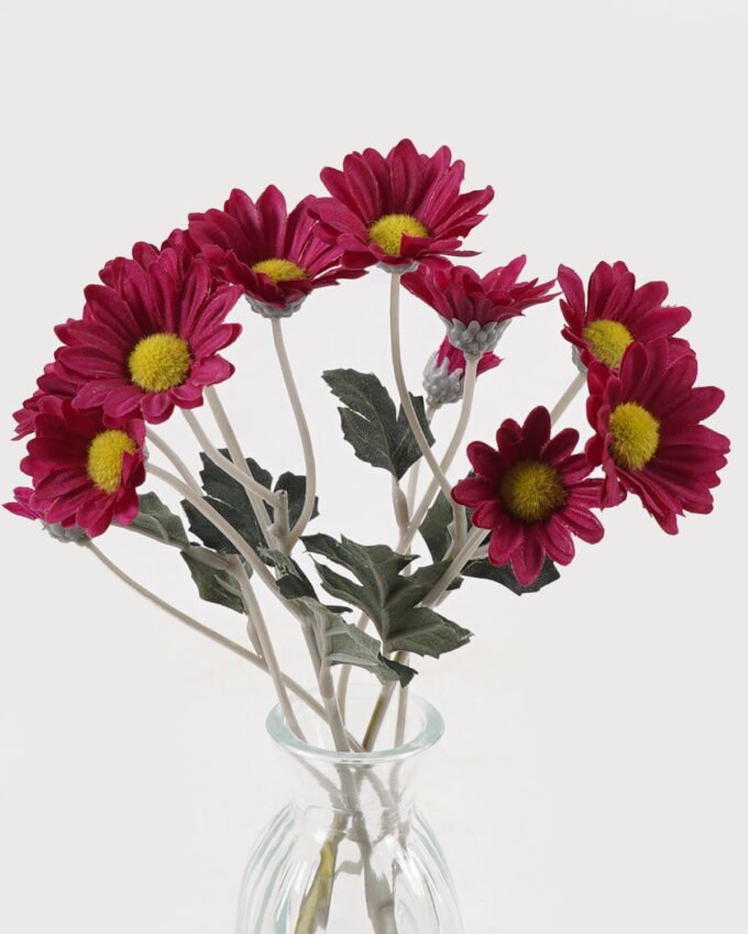 Artificial Flower 13*13*23cm chrysanthemum in Glass ware GS-06925026 2025JUL YeahFlower is one of Chinese leading OEM manufacturers and exporters , supplying the silk flowers, wholesale artificial trees