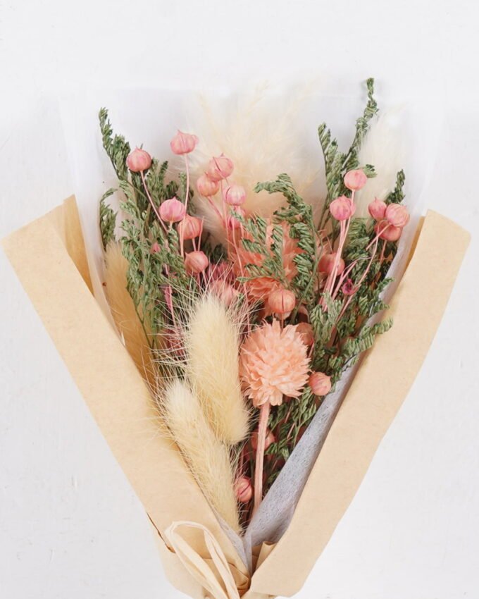 Dried Flowers 15*15*20cm Dried flower bouquet GS-56625078-RST 2025Oct YeahFlower is one of Chinese leading OEM manufacturers and exporters , supplying the silk flowers, wholesale artificial trees