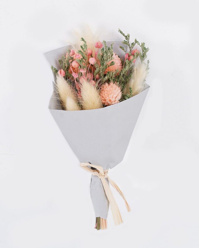 Dried Flowers 10*10*18cm Dried flower bouquet GS-56625084-RST 2025Oct YeahFlower is one of Chinese leading OEM manufacturers and exporters , supplying the silk flowers, wholesale artificial trees