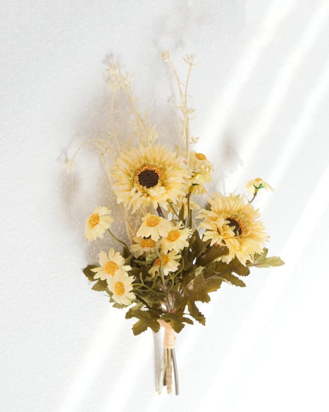 Artificial Flower 15*15**35cm Chrysanthemum bundle GS-57925018-Y1 2026Apr YeahFlower is one of Chinese leading OEM manufacturers and exporters , supplying the silk flowers, wholesale artificial trees