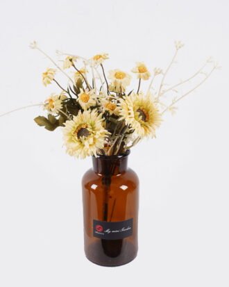 Artificial Flower 10*10*34cm Chrysanthemum in glass bottle GS-57925006-Y1 2026Apr YeahFlower is one of Chinese leading OEM manufacturers and exporters , supplying the silk flowers, wholesale artificial trees
