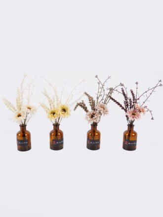 Artificial Flower 15*15*27cm Chrysanthemum in glass bottle GS-57925010-Y1 2026Apr 3,000+ sqm showroom with thousands of artificial flowers, plants & trees ready for global sourcing.