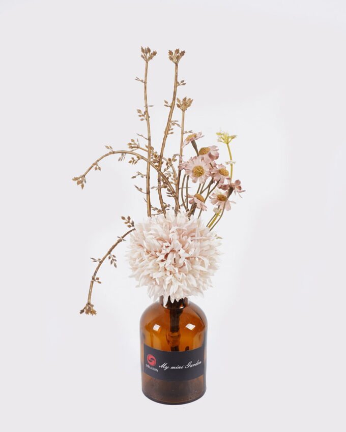Artificial Flower 15*15*25cm Chrysanthemum in glass bottle GS-57925011 2026Apr YeahFlower is one of Chinese leading OEM manufacturers and exporters , supplying the silk flowers, wholesale artificial trees