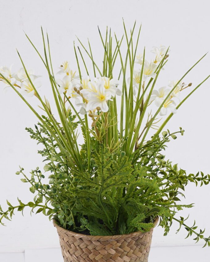 Artificial Table Plants 24*24*35cm  Flower in basket GS-82525003 2026May 3,000+ sqm showroom with thousands of artificial flowers, plants & trees ready for global sourcing.