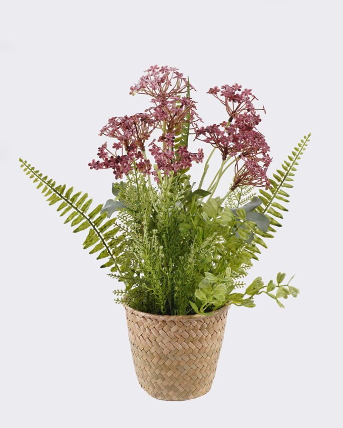 Artificial Table Plants 20*20*37cm Flower in basket GS-82525008 2026May 3,000+ sqm showroom with thousands of artificial flowers, plants & trees ready for global sourcing.