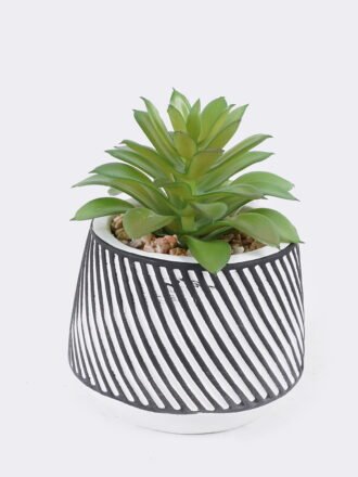 Artificial Table Plants 10*10*13cm Succulent plants  in cemnet pot GS-82525028 2026May 3,000+ sqm showroom with thousands of artificial flowers, plants & trees ready for global sourcing.