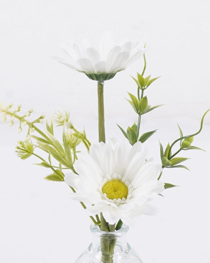 Artificial Flower 13*9*27cm African daisy in glass ware GS-16826008-W1 2026Jul 3,000+ sqm showroom with thousands of artificial flowers, plants & trees ready for global sourcing.