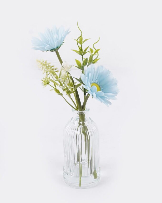 Artificial Flower 13*9*27cm African daisy in glass ware GS-16826008 2026Jul 3,000+ sqm showroom with thousands of artificial flowers, plants & trees ready for global sourcing.