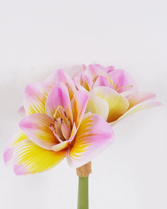 Artificial Flower 21*15*64cm Bush lily *4 single stem/moist real touch GS-35026006-P2 2026Jul 3,000+ sqm showroom with thousands of artificial flowers, plants & trees ready for global sourcing.