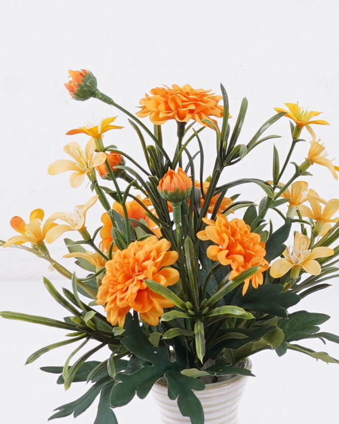 Artificial Flower 16*10*30cm Chrysanthemum in glass ware GS-16826010 2026Jul 3,000+ sqm showroom with thousands of artificial flowers, plants & trees ready for global sourcing.