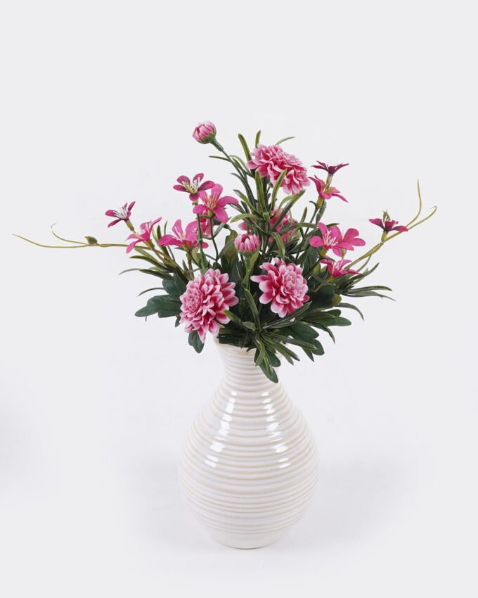 Artificial Flower Chrysanthemum in glass ware GS-16826010_4 Artificial Flower 16*10*30cm Chrysanthemum in glass ware GS-16826010 2026Jul 3,000+ sqm showroom with thousands of artificial flowers, plants & trees ready for global sourcing.