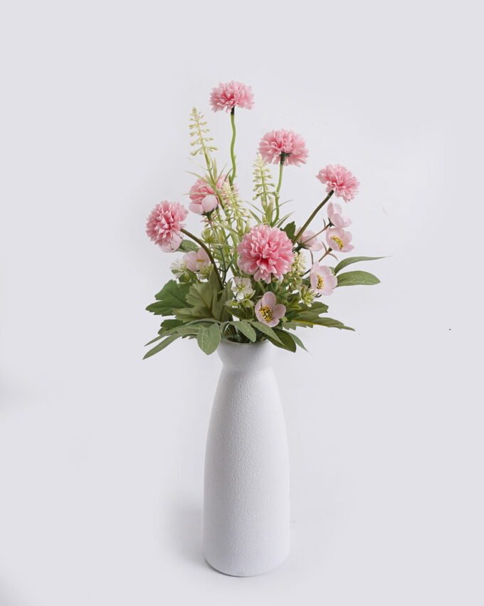 Artificial Flower Chrysanthemum in glass ware GS-16826015_3 Artificial Flower 20*15*46cm Chrysanthemum in glass ware GS-16826015 2026Jul 3,000+ sqm showroom with thousands of artificial flowers, plants & trees ready for global sourcing.