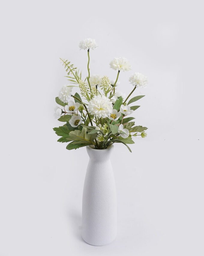 Artificial Flower Chrysanthemum in glass ware GS-16826015_4 Artificial Flower 20*15*46cm Chrysanthemum in glass ware GS-16826015 2026Jul 3,000+ sqm showroom with thousands of artificial flowers, plants & trees ready for global sourcing.