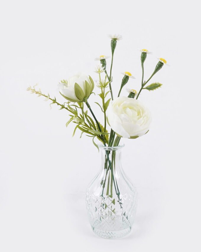 Artificial Flower Chrysanthemum indicum in glass ware GS-16826005_4 Artificial Flower 11*8*27cm Chrysanthemum indicum in glass ware GS-16826005 2026Jul 3,000+ sqm showroom with thousands of artificial flowers, plants & trees ready for global sourcing.