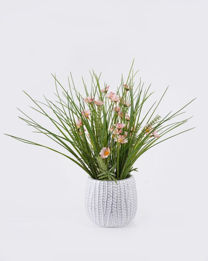 Artificial Flower 38*38*35cm Daisy grass in Cement pot GS-03326124 2026Jun 3,000+ sqm showroom with thousands of artificial flowers, plants & trees ready for global sourcing.