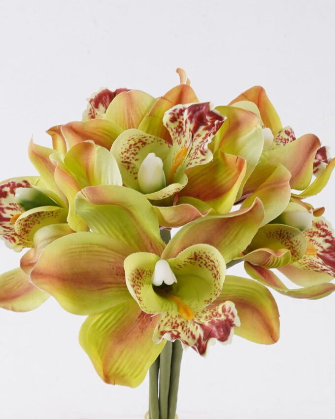 Artificial Flower 18*13*27cm Flower *6 bush GS-16826016 2026Jul 3,000+ sqm showroom with thousands of artificial flowers, plants & trees ready for global sourcing.