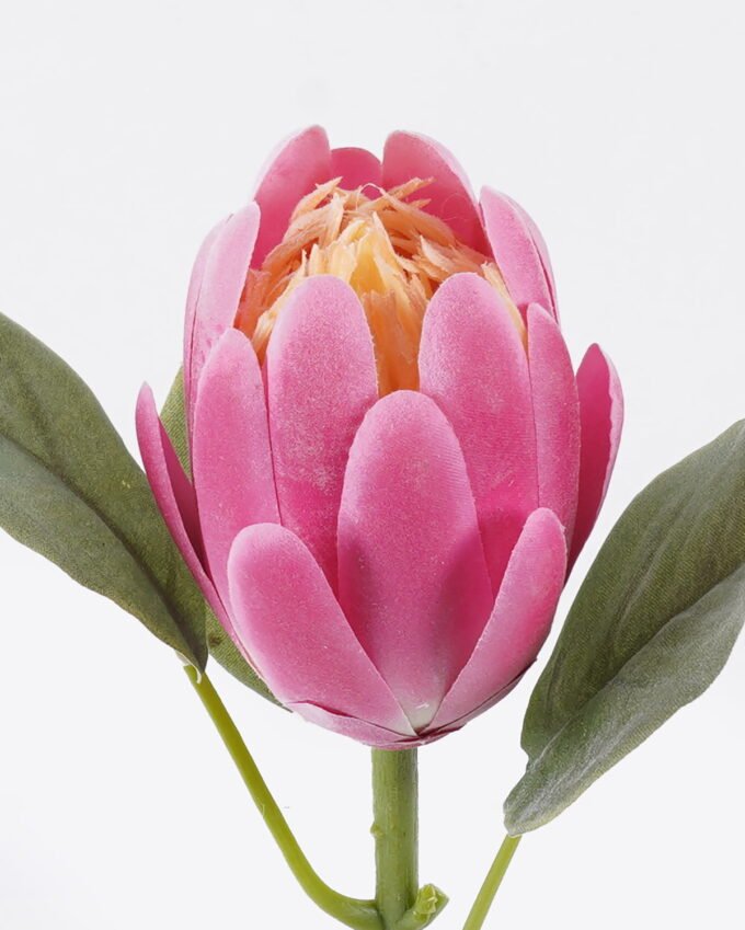 Artificial Flower Protea cynaroides single stem GS-83526006-R2_1 Artificial Flower 13*7*53cm Protea cynaroides single stem GS-83526006-R2 2026SEP 3,000+ sqm showroom with thousands of artificial flowers, plants & trees ready for global sourcing.