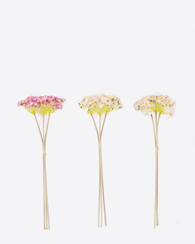 Artificial Flower 12*12*48cm Rose *3 bundle GS-15426013 2026Jun 3,000+ sqm showroom with thousands of artificial flowers, plants & trees ready for global sourcing.