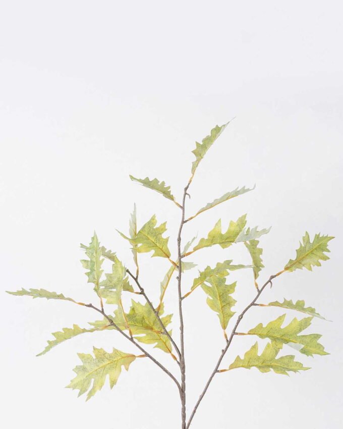 Artificial Plant 42*16*85cm Oak Leaf single stem/23 lvs GS-77626005 2026Aug 3,000+ sqm showroom with thousands of artificial flowers, plants & trees ready for global sourcing.