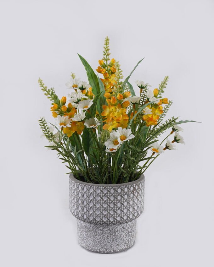Artificial Table Plants 27*27*32cm Lavender Daisy in Cement pot GS-03326116 2026Jun 3,000+ sqm showroom with thousands of artificial flowers, plants & trees ready for global sourcing.